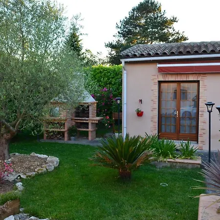 L'oliu De L'oustalet Homestay Castelsarrasin