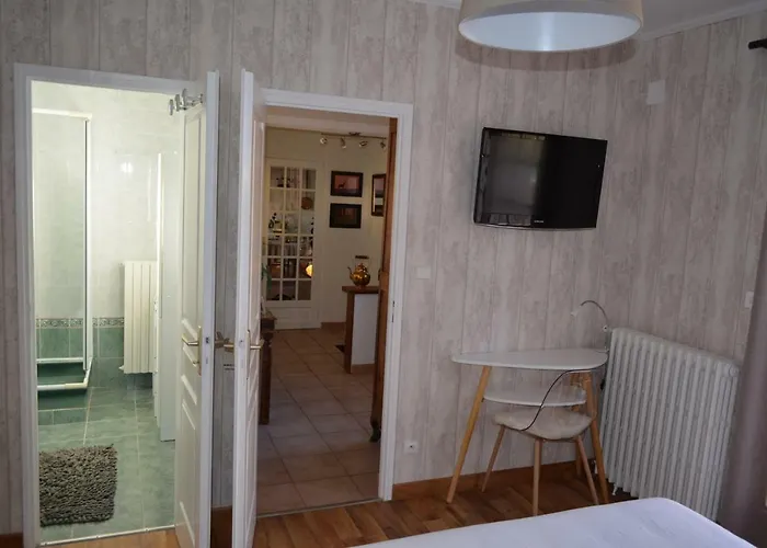 L'oliu De L'oustalet